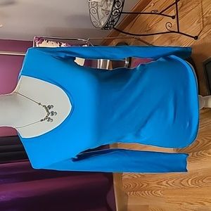 Long SLeeve v neck, sz M, turquoise